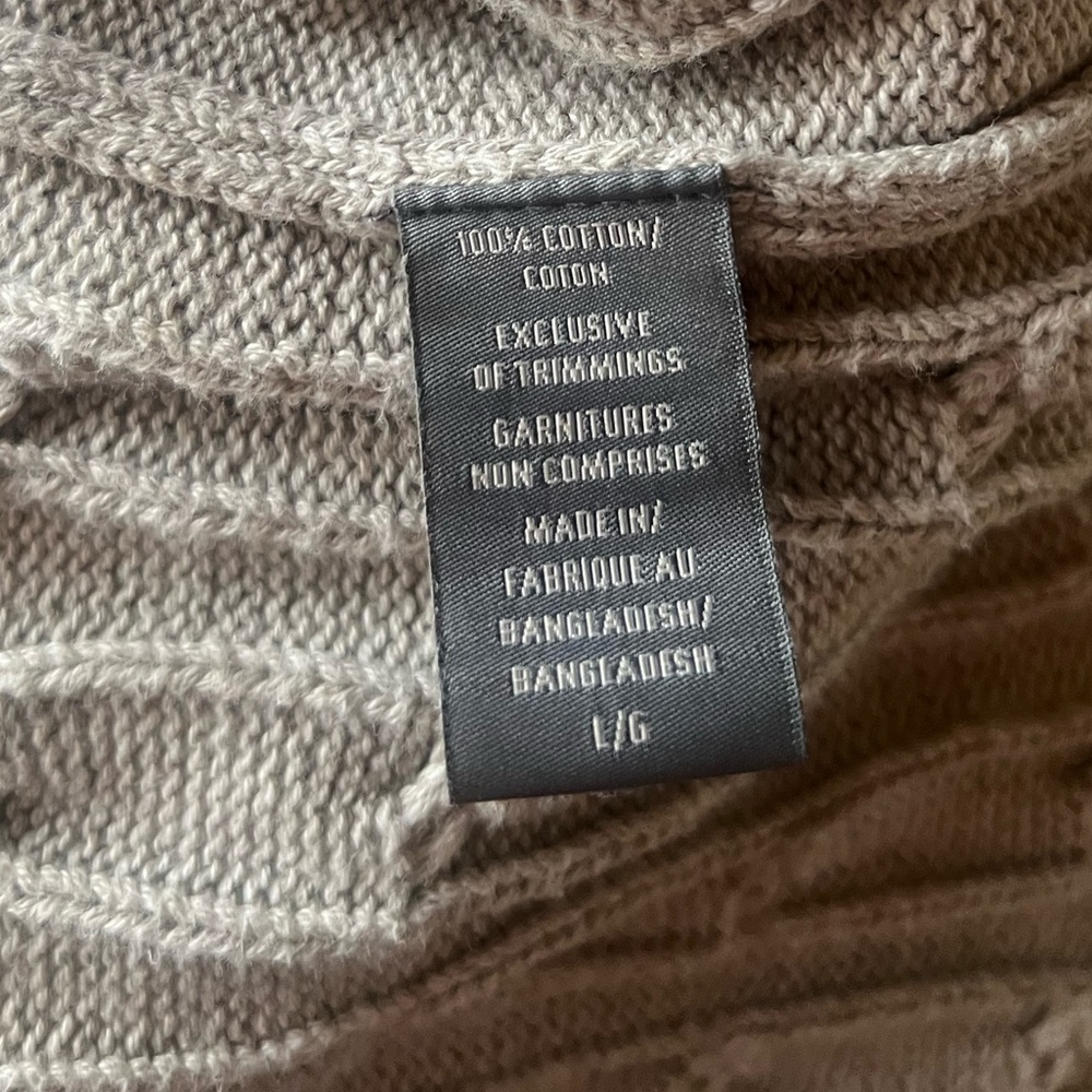 Denver Hayes Cable Knit Sweater in Light Gray - Picture 6 of 6